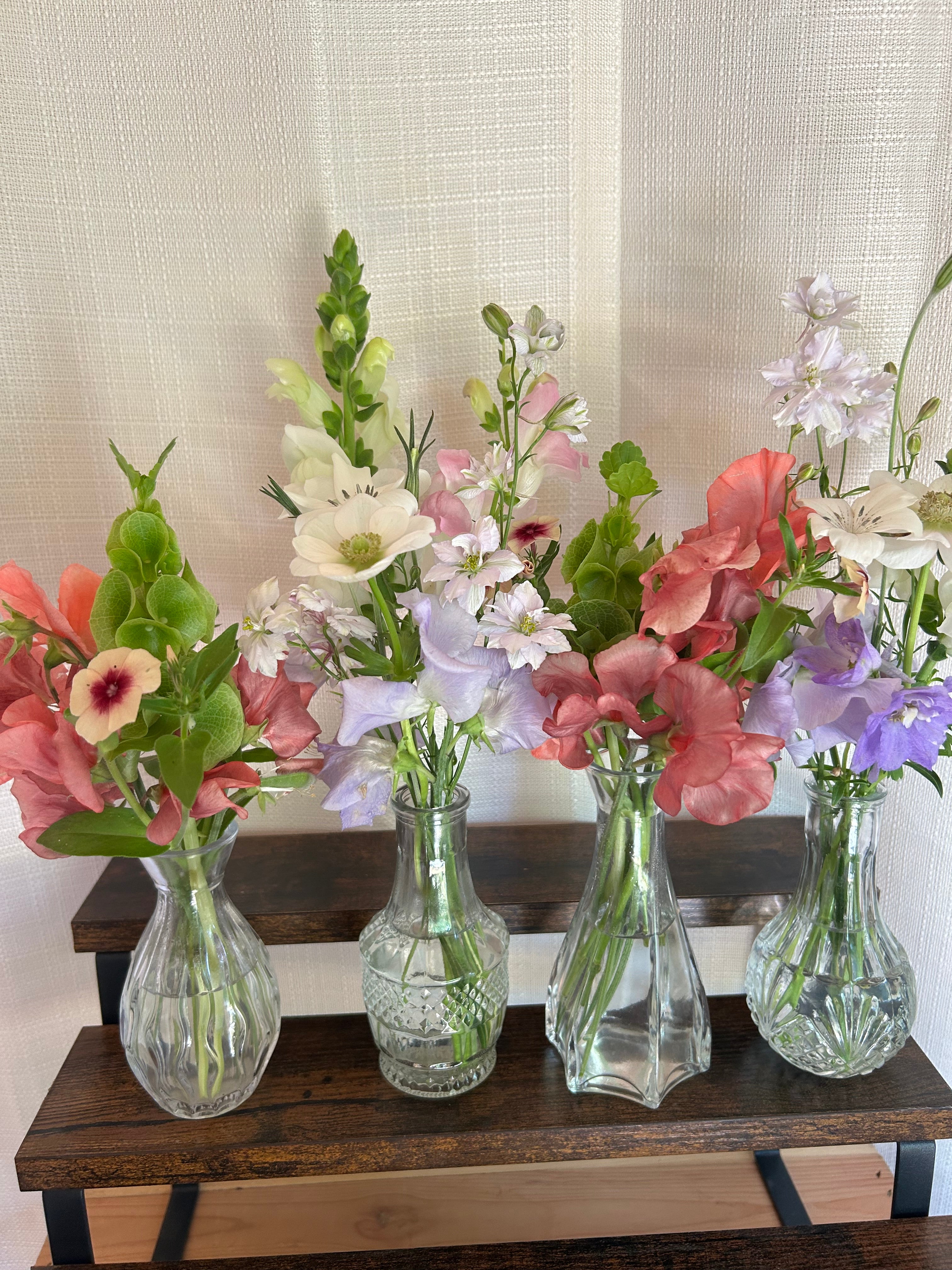 Secret Gardens DIY bud vase bar